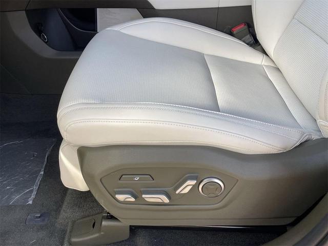 Photo of 2025 Ecotronic Gray Matte Hyundai SANTA FE