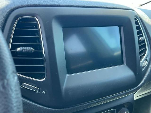 Photo of 2018 Billet Silver Jeep Compass