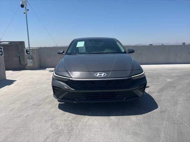 2024 Hyundai Elantra Hev