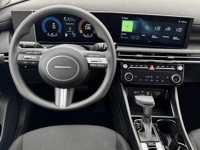Photo of 2025 Serenity White Pearl Hyundai TUCSON