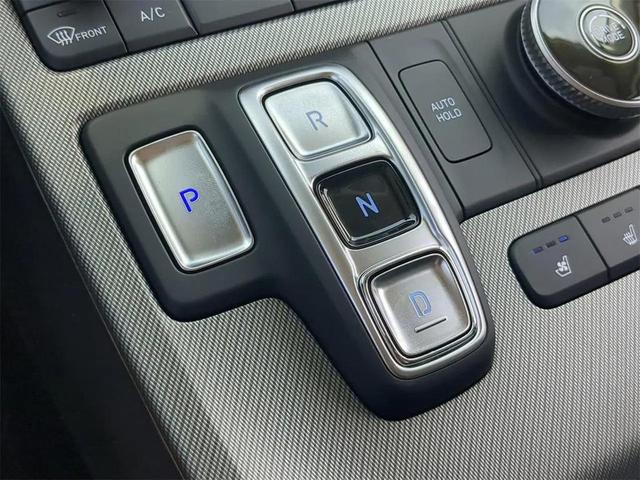 Photo of 2025 Hyper White Hyundai PALISADE