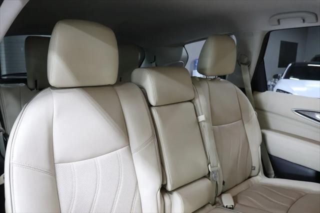 Photo of 2017 Blue INFINITI QX60