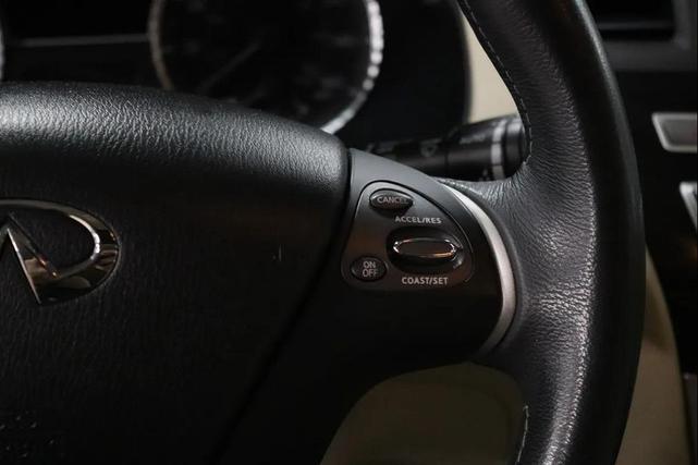 Photo of 2017 Blue INFINITI QX60
