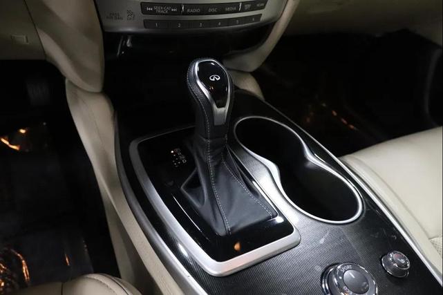 Photo of 2017 Blue INFINITI QX60