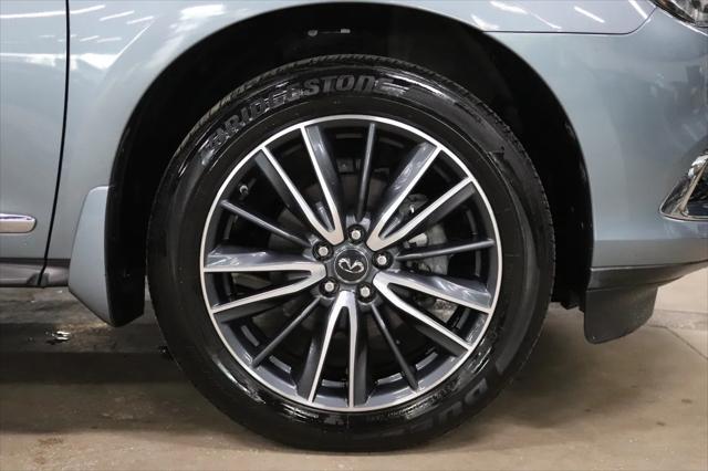 Photo of 2017 Blue INFINITI QX60