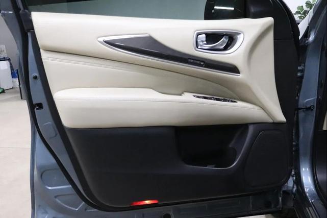 Photo of 2017 Blue INFINITI QX60