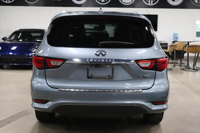 Photo of 2017 Blue INFINITI QX60