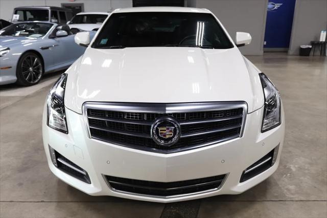 Photo of 2013 White Diamond Tricoat Cadillac ATS