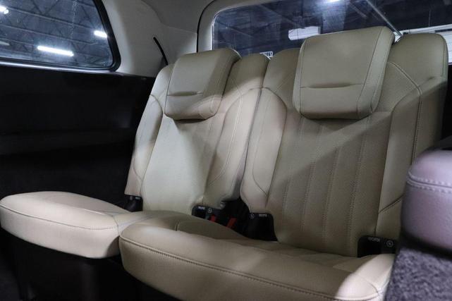 Photo of 2017 WHITE Mercedes-Benz GLS 450