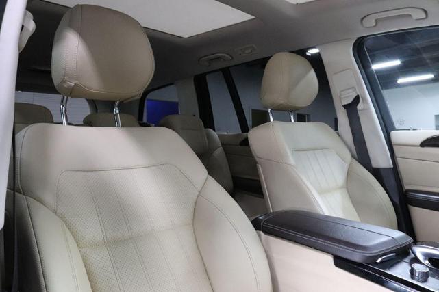 Photo of 2017 WHITE Mercedes-Benz GLS 450