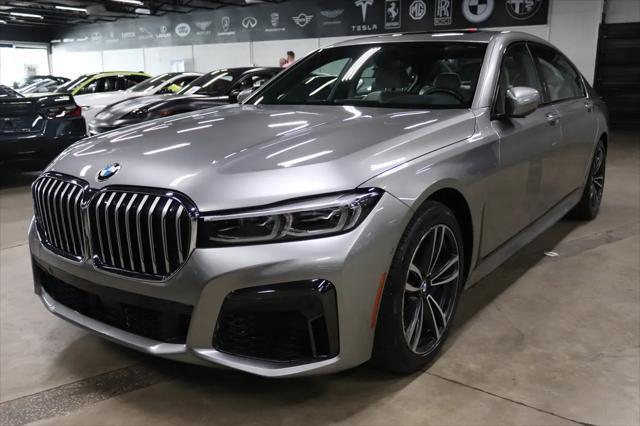 2022 BMW 750