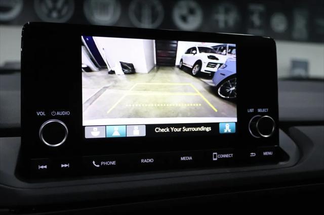 Photo of 2023 Platinum White Pearl Honda Accord