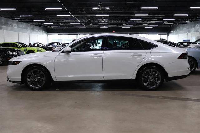 Photo of 2023 Platinum White Pearl Honda Accord