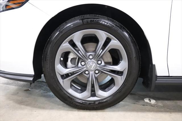 Photo of 2023 Platinum White Pearl Honda Accord