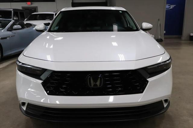 Photo of 2023 Platinum White Pearl Honda Accord