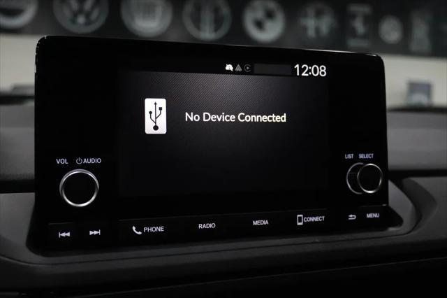 Photo of 2023 Platinum White Pearl Honda Accord