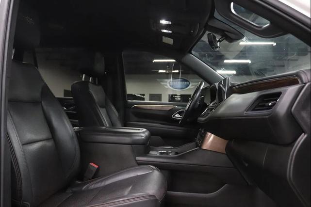 Photo of 2021 Off white Chevrolet Tahoe