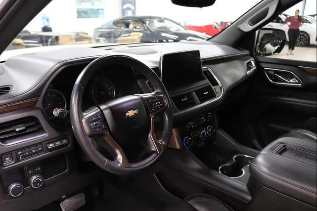 Photo of 2021 Off white Chevrolet Tahoe