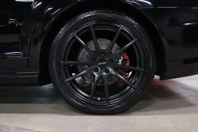 Photo of 2009 BLACK Mercedes-Benz S-Class