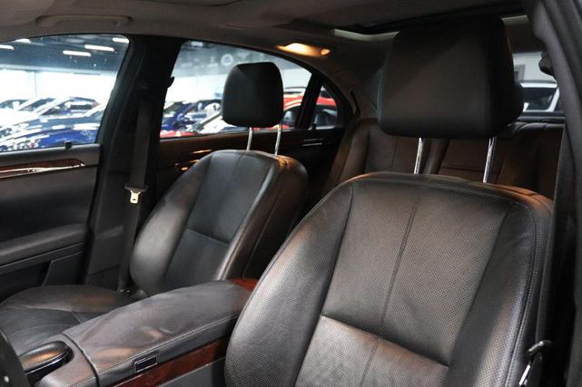 Photo of 2009 BLACK Mercedes-Benz S-Class