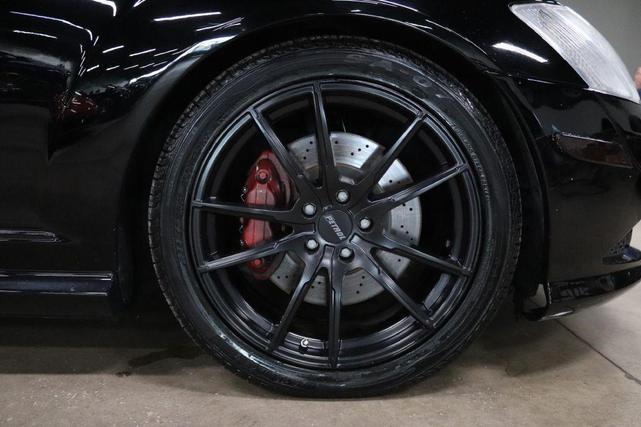 Photo of 2009 BLACK Mercedes-Benz S-Class