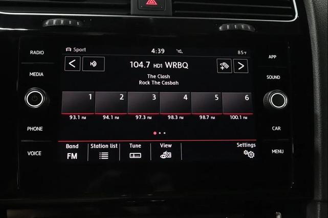 Photo of 2018 Deep Black Pearl Metallic Volkswagen Golf GTI