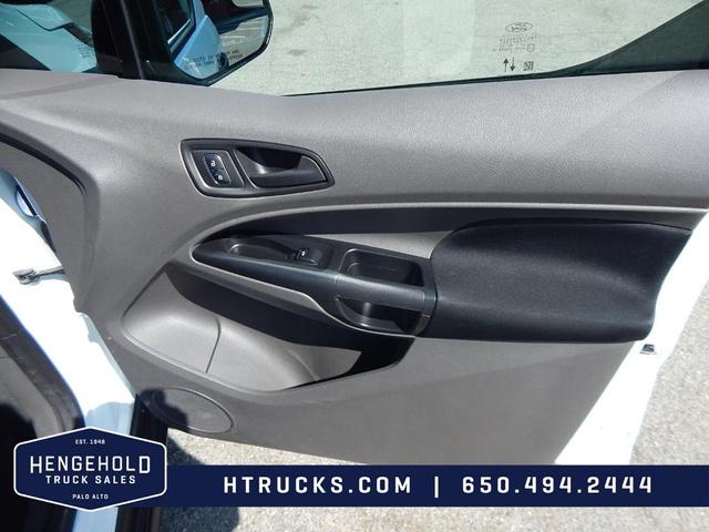 Photo of 2022 White Ford Transit Connect