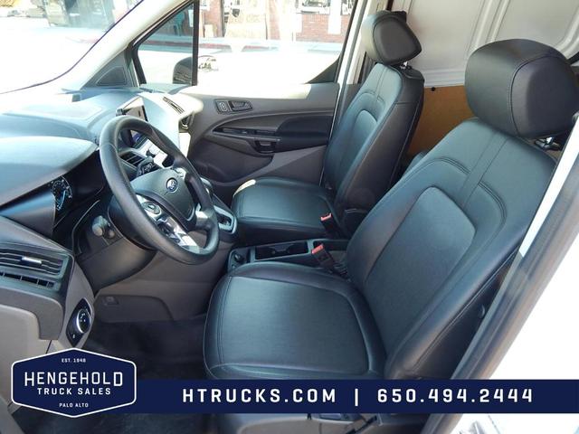 Photo of 2022 White Ford Transit Connect