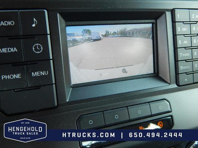 Photo of 2019 White Ford F-250