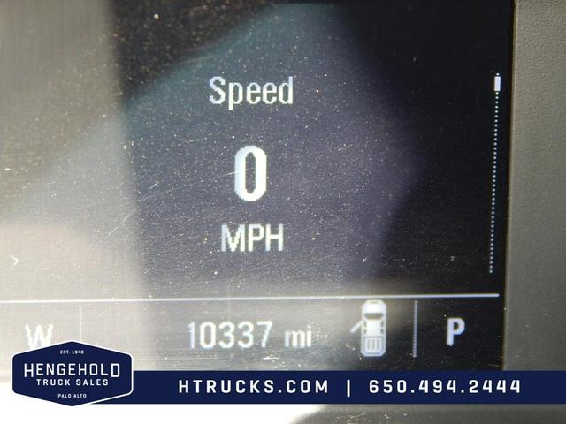 Photo of 2024 White Chevrolet Silverado 1500