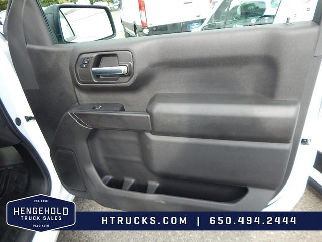 Photo of 2024 White Chevrolet Silverado 1500