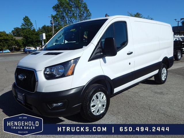 2023 Ford Transit-250