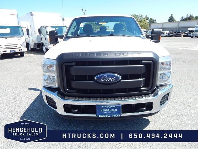 Photo of 2016 White Ford F-250