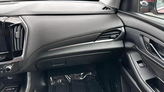 Photo of 2018 Red Chevrolet Traverse