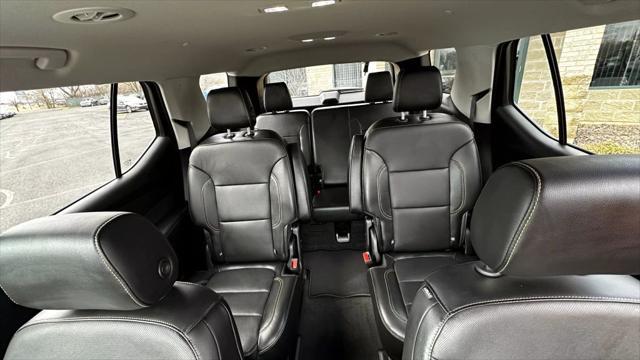 Photo of 2018 Red Chevrolet Traverse