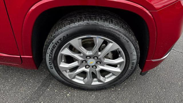 Photo of 2018 Red Chevrolet Traverse