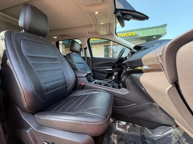 Photo of 2018 Red Ford Escape