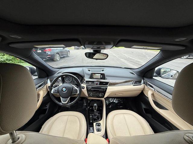 Photo of 2016 Gray BMW X1