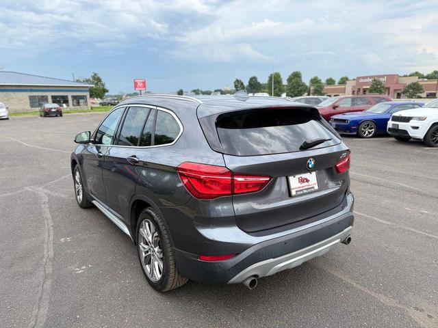 Photo of 2016 Gray BMW X1