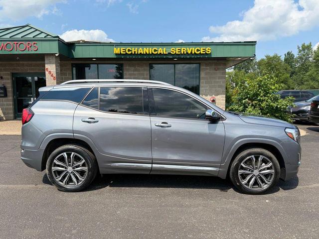 Photo of 2020 Gray GMC Terrain