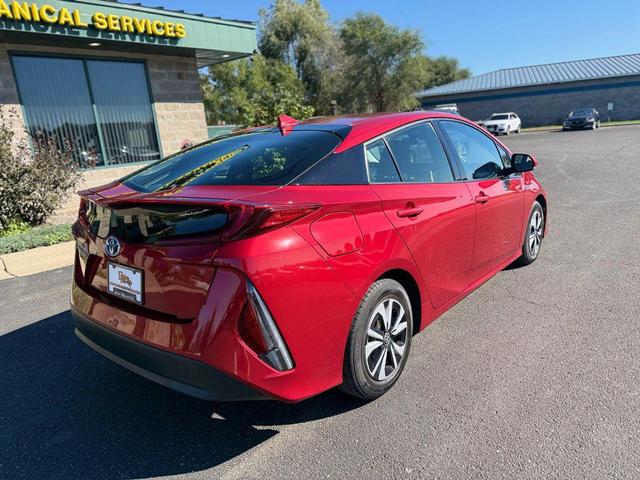 Photo of 2017 Red Toyota Prius Prime