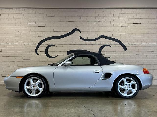 Photo of 2001 Silver Metallic Porsche Boxster