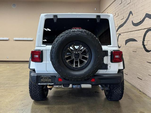 Photo of 2024 Bright White Clearcoat Jeep Wrangler