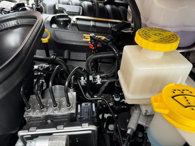Photo of 2024 Bright White Clearcoat Jeep Wrangler