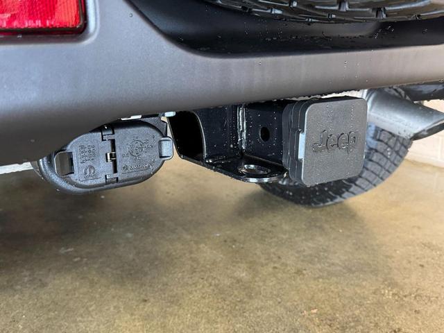 Photo of 2023 Bright White Clearcoat Jeep Wrangler