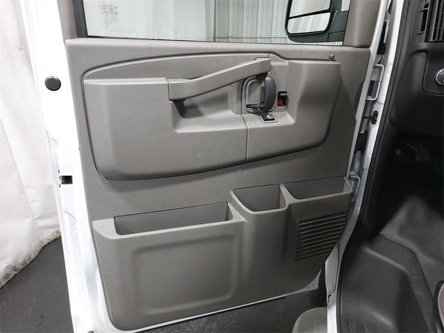 Photo of 2023 Summit White Chevrolet Express 2500