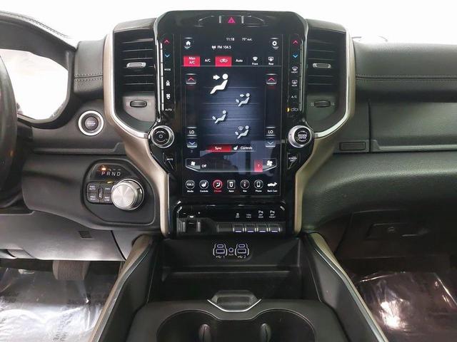 Photo of 2020 Diamond Black Crystal Pearlcoat RAM 1500