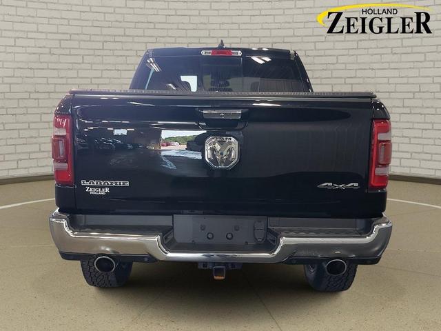 Photo of 2020 Diamond Black Crystal Pearlcoat RAM 1500