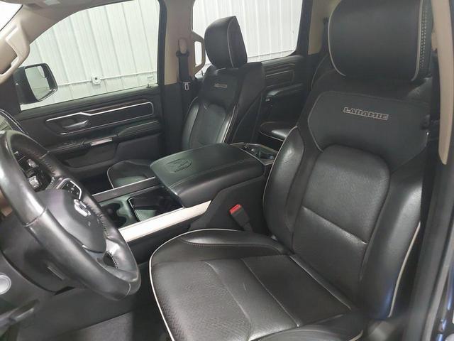 Photo of 2020 Diamond Black Crystal Pearlcoat RAM 1500
