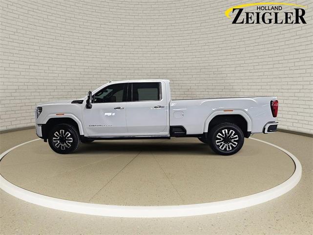 Photo of 2024 White Frost Tricoat GMC Sierra 3500